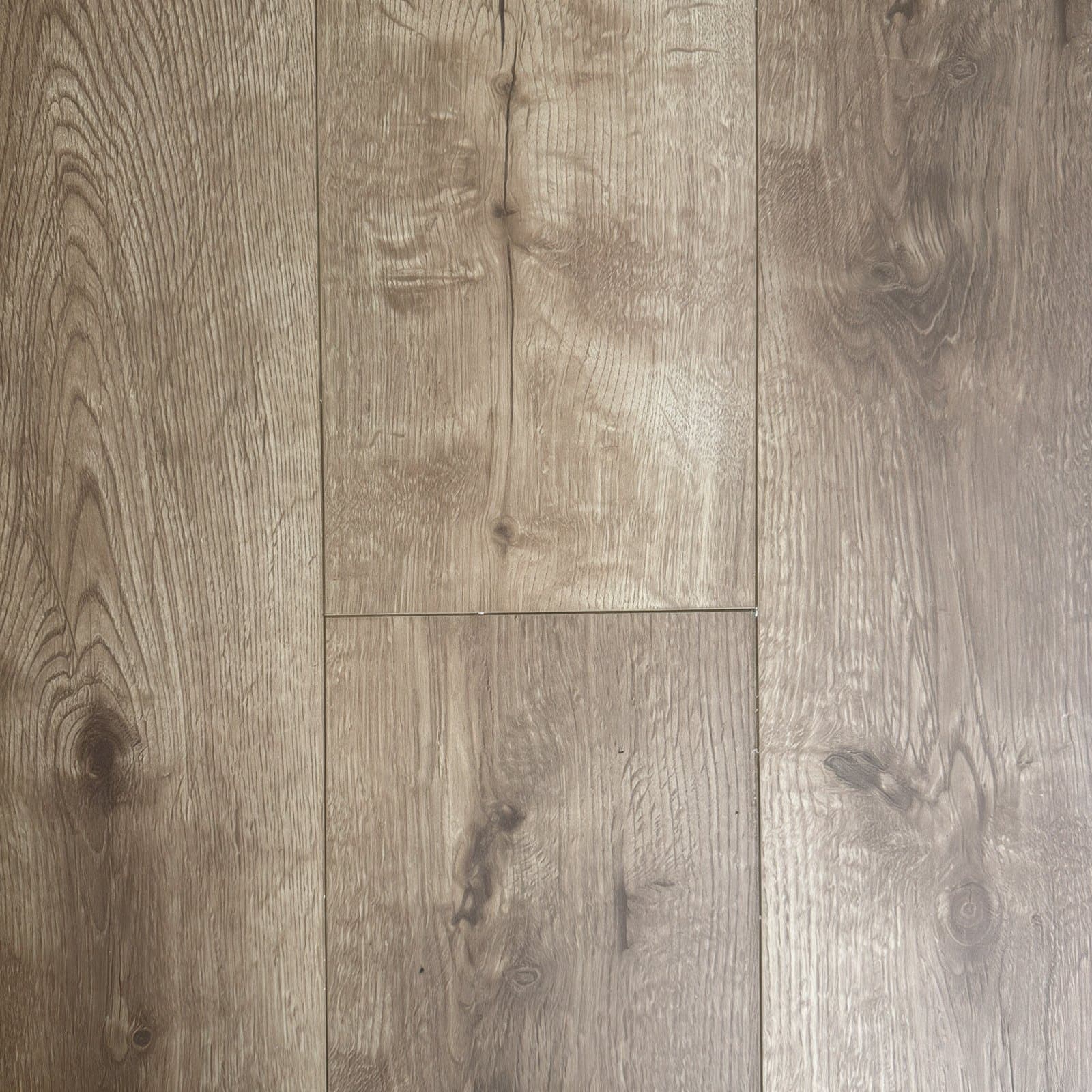 P408 Laminate Plank